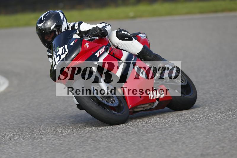 /56 02.10.2025 Speer Raing ADR/Classic/454